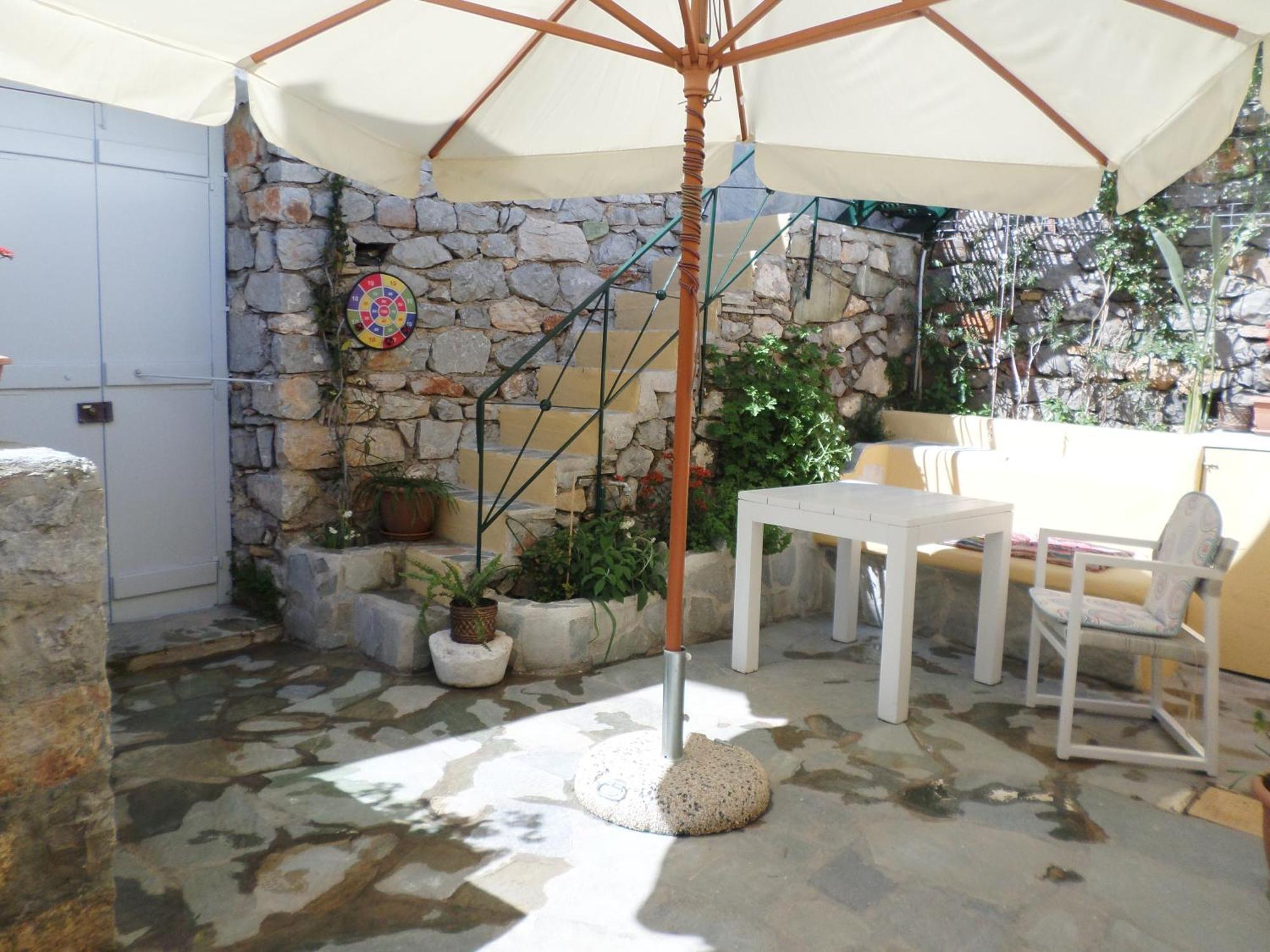 In The Heart Of Hydra Villa Exterior photo